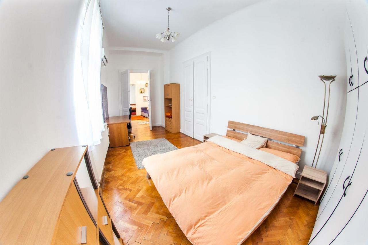 Inner City Apartment Debreczyn Zewnętrze zdjęcie