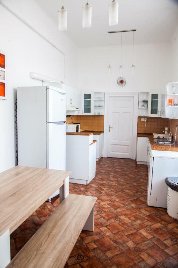 Inner City Apartment Debreczyn Zewnętrze zdjęcie
